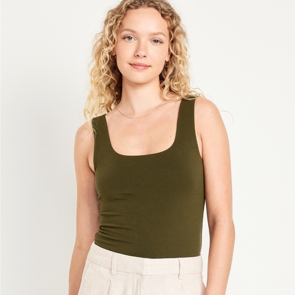 Old Navy Double-Layer Crop Tank
Top Size 3X New - Picture 1 of 11